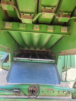 John Deere 6620 Side Hill Combine