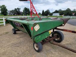 John Deere 444 Corn Head