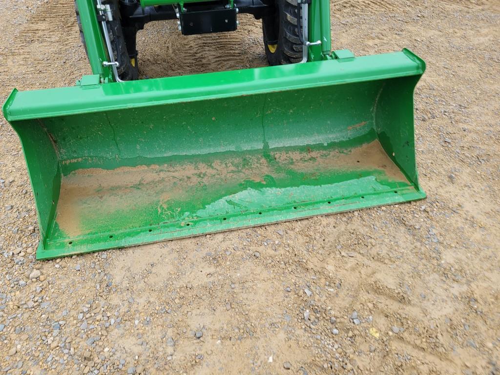 John Deere 3038E Compact Loader Tractor