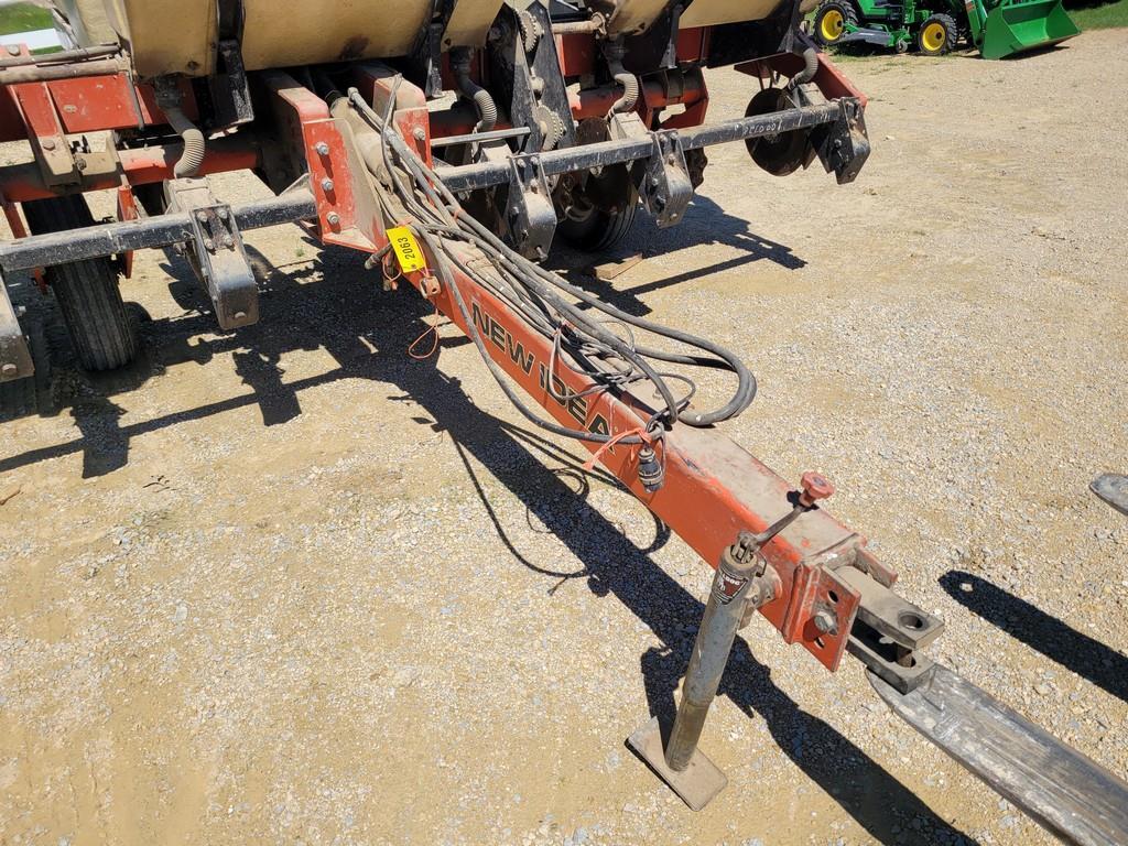 New Idea 6R Planter