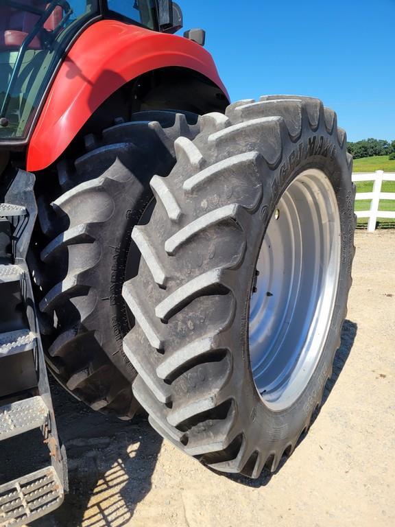 2011 Case IH 235 Magnum Tractor