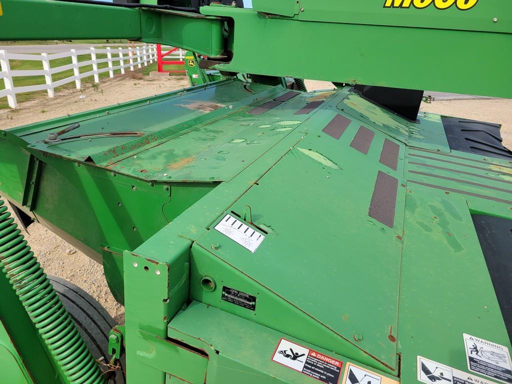 John Deere 735 Discbine