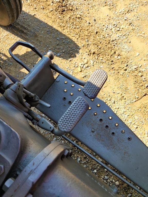 1960 Massey Ferguson 35 Deluxe Tractor