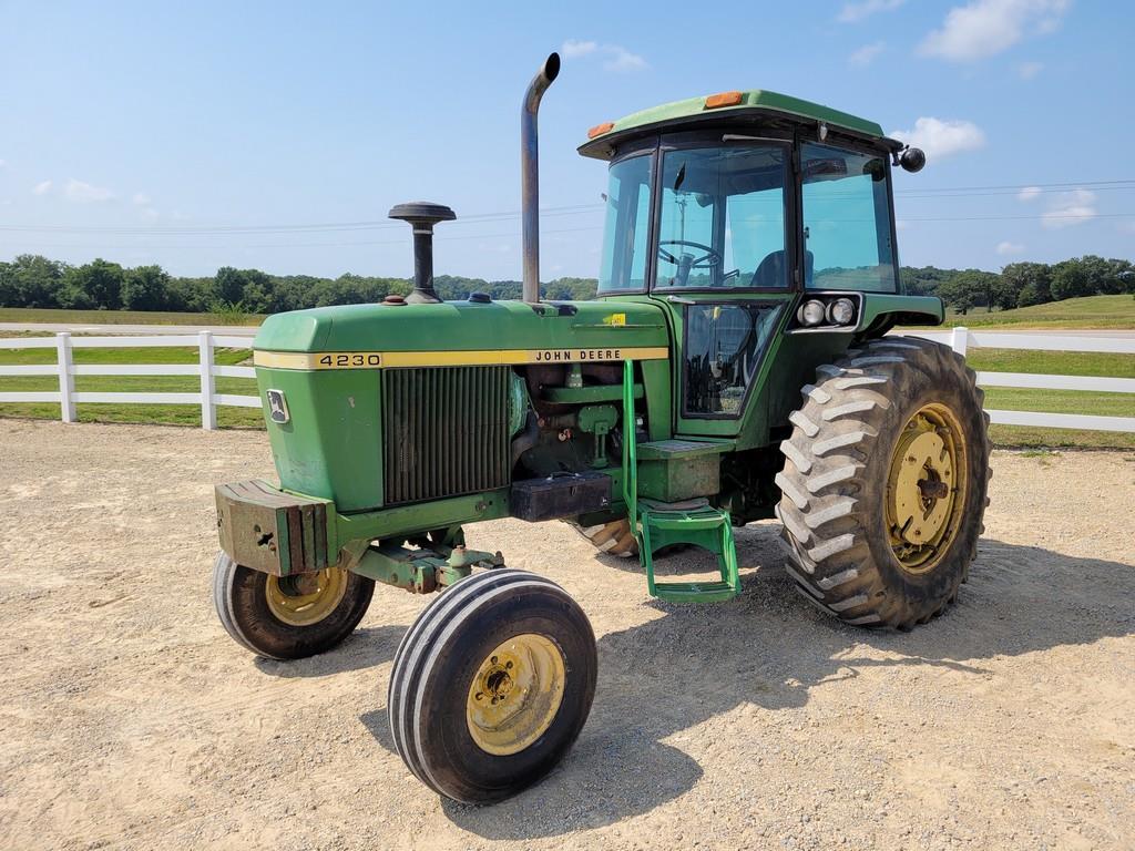 John Deere 4230 Tractor