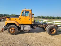 1993 International 2554 Cab & Chassis Truck
