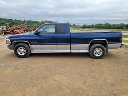 2002 Dodge 2500 Pick Up Truck