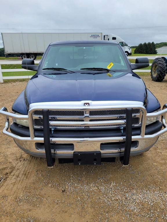 2002 Dodge 2500 Pick Up Truck