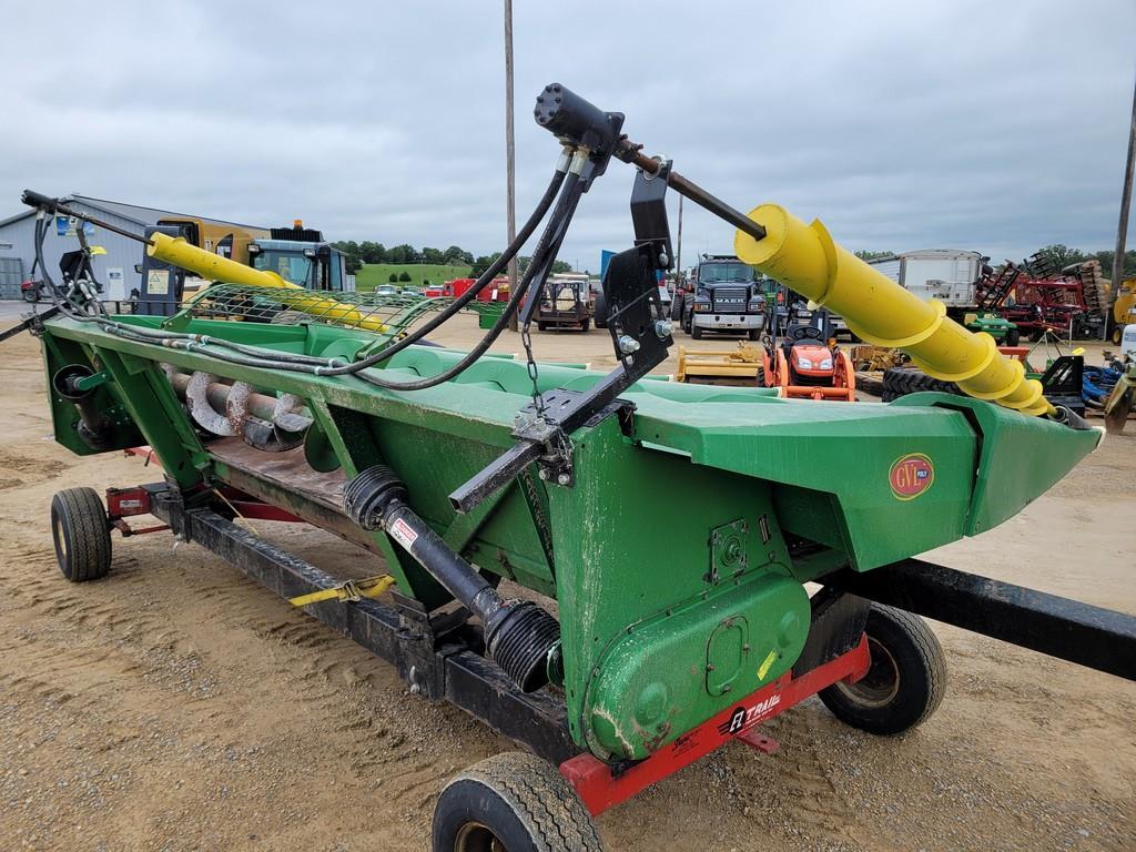 John Deere 643 Corn Head