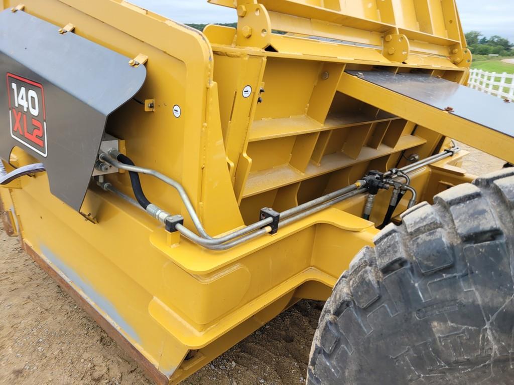 2019 Ashland 140XL2 Pull Type Scraper