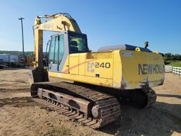 New Holland EC240 Excavator