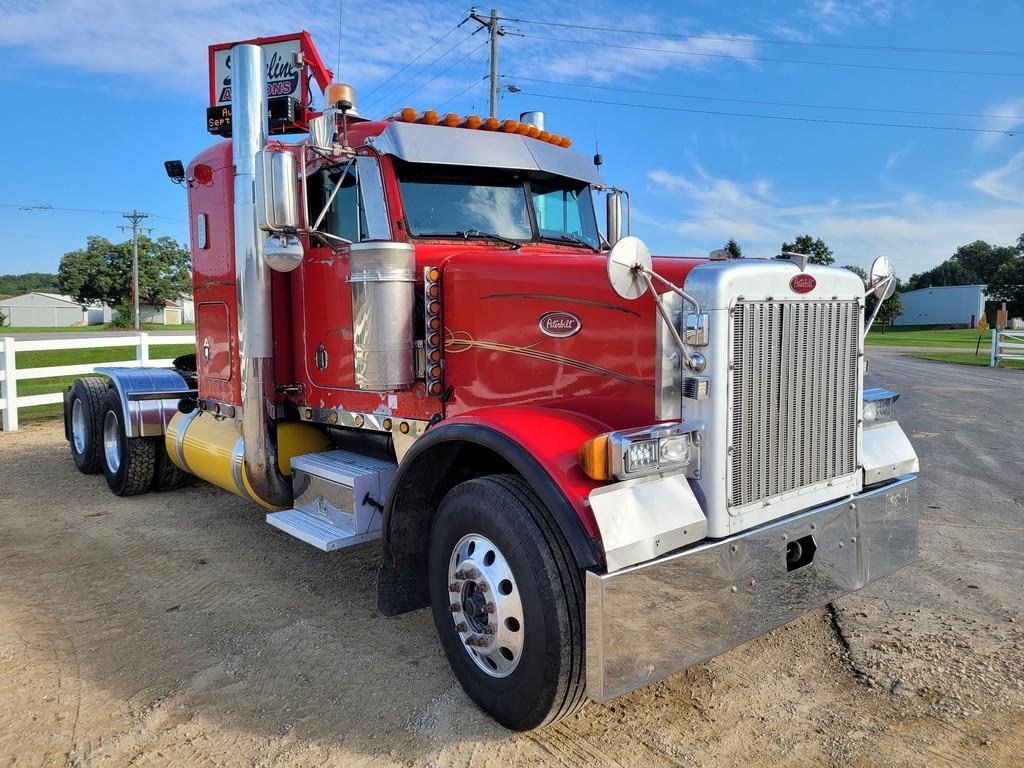 2001 Peterbilt 378 Semi Tractor