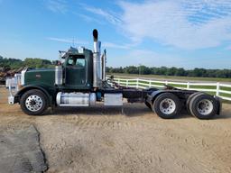 2005 Peterbilt 378 Day Cab Semi Tractor