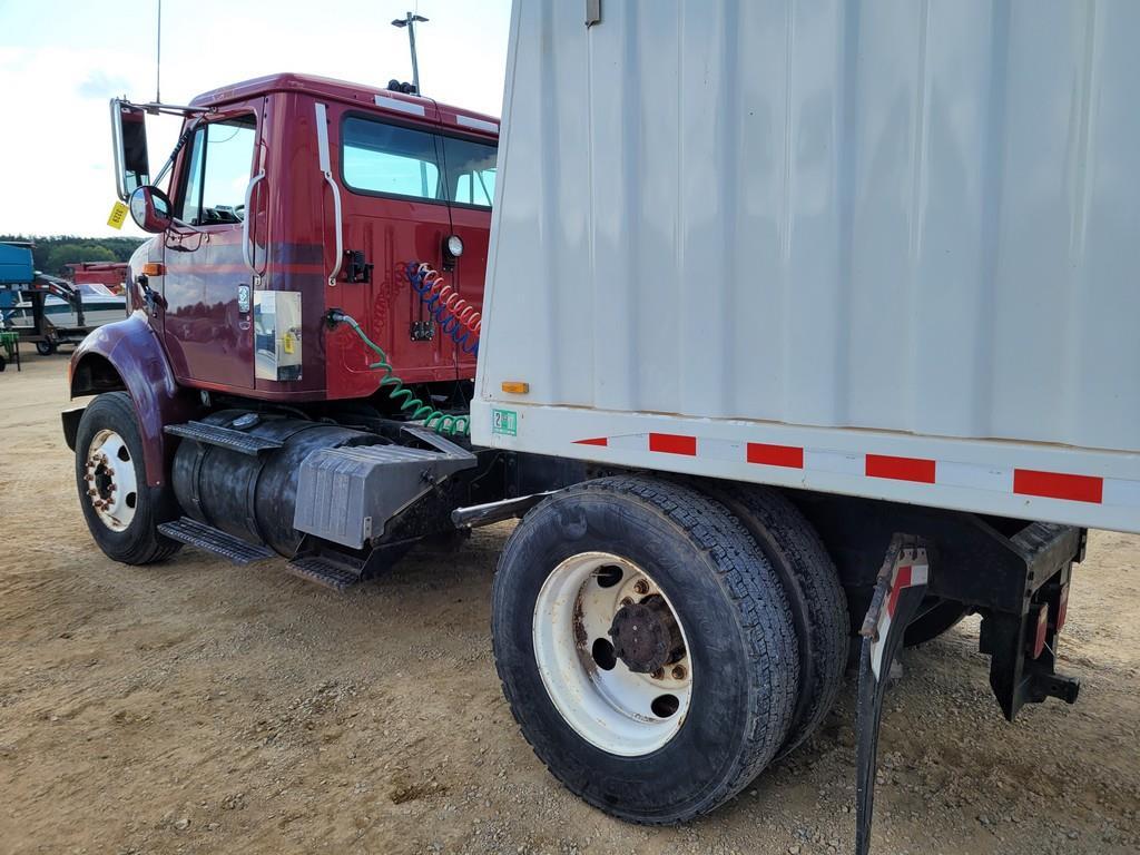 1995 International 8100 Day Cab Semi Tractor