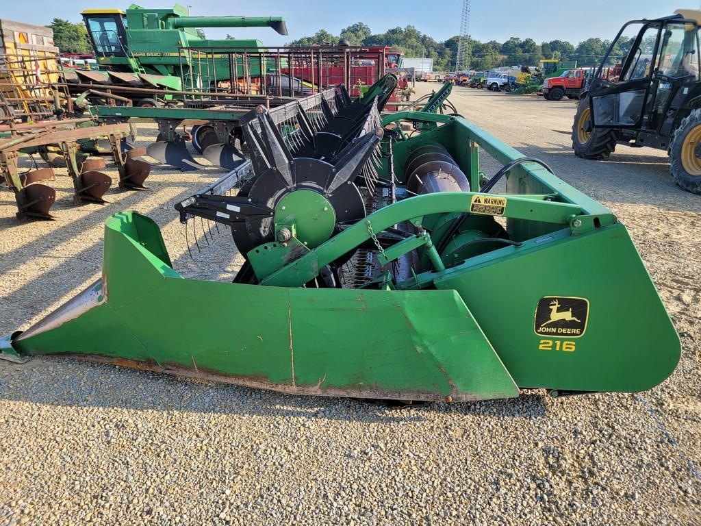 John Deere 216 Bean Head