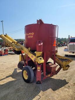 New Holland 355 Mixer Mill