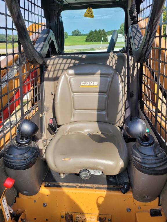 Case 420CT Track Skid Steer