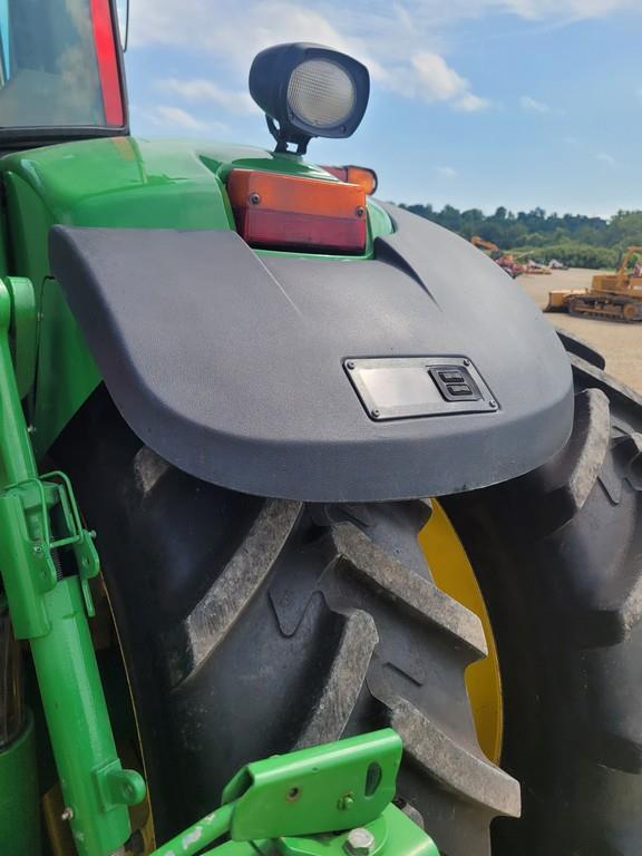 2007 John Deere 8230 Tractor