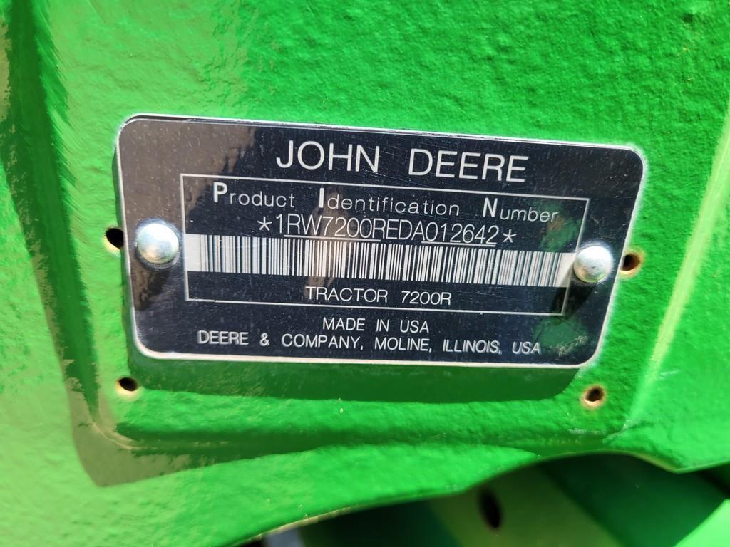 2013 John Deere 7200R Tractor