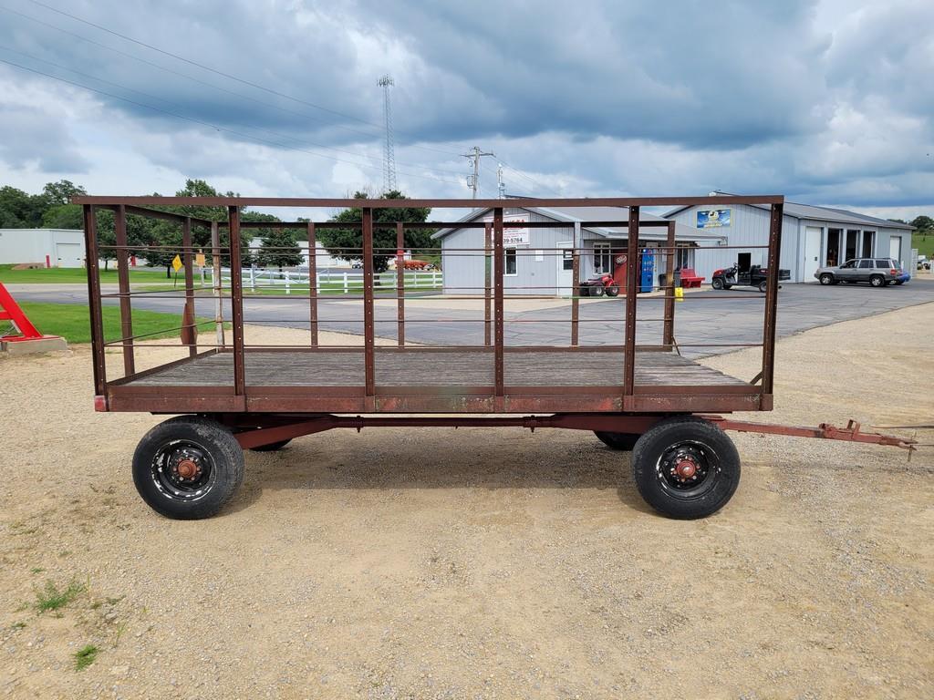 12' Bale Wagon