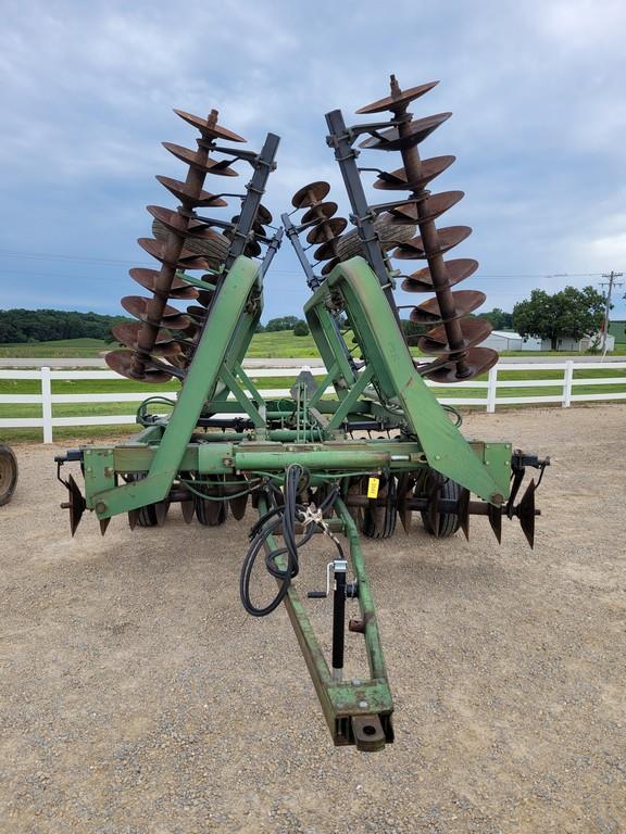 John Deere 230 28" Disk