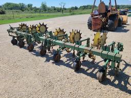 John Deere RM 6R 3pt Cultivator