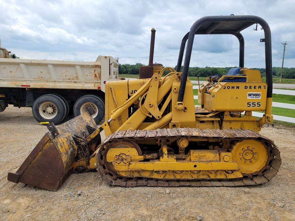 John Deere 555 Crawler Loader