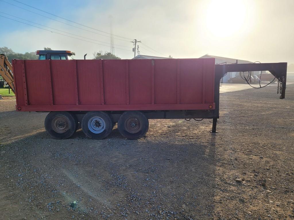 1974 Winn 16' Gooseneck Dump Trailer