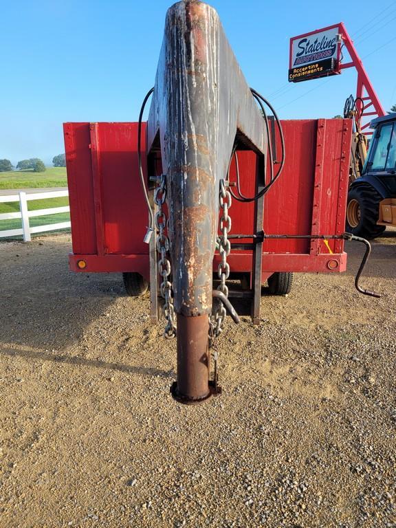 1974 Winn 16' Gooseneck Dump Trailer