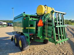 John Deere 100 Large Square Baler