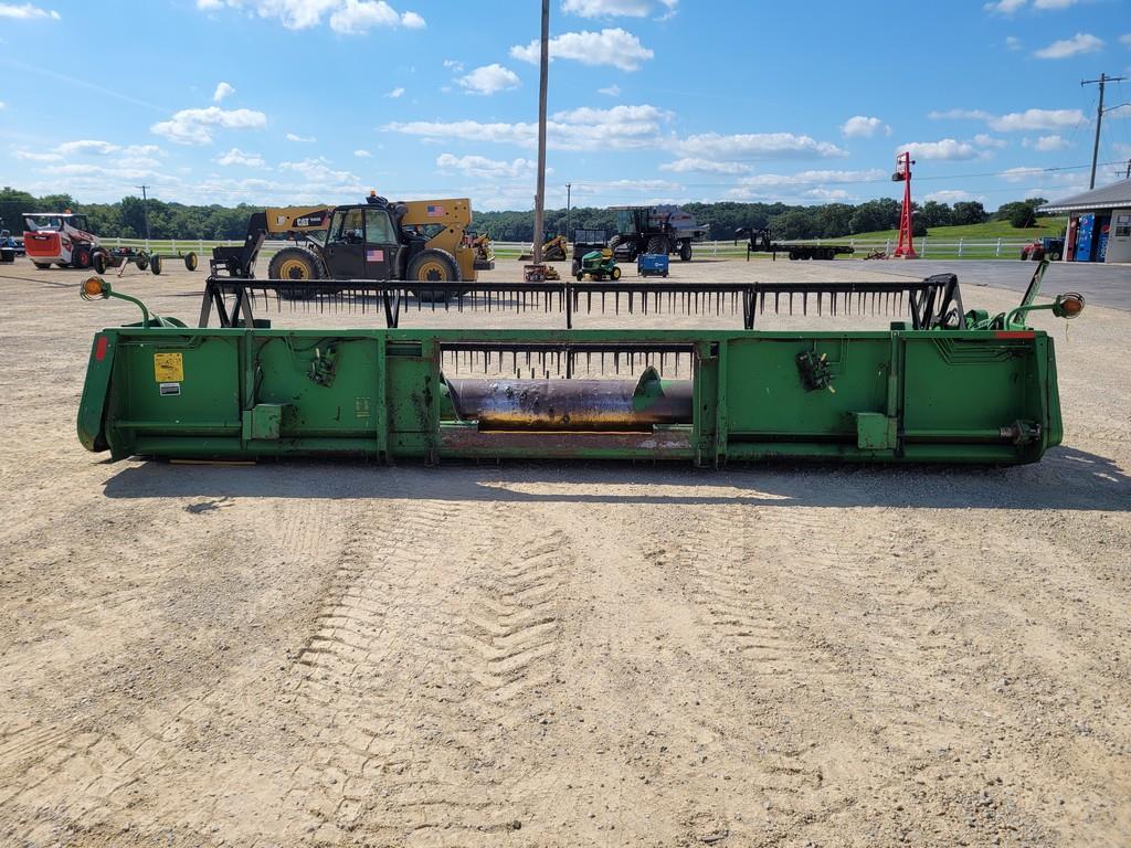 John Deere 920 20' Bean Head