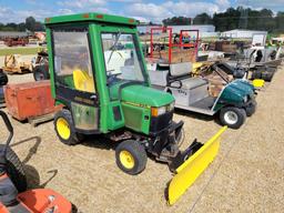 John Deere 425 Lawn & Garden Tractor