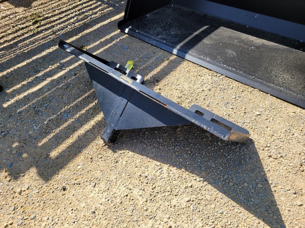 New Tomahawk Skid Steer Reciever Hitch