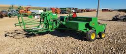 JOHN DEERE 348 SQUARE BALER