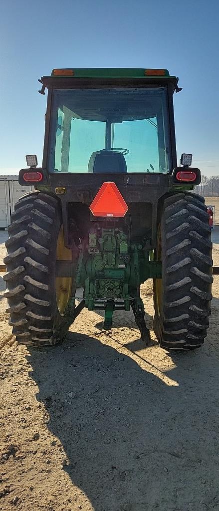 JOHN DEERE 4450 TRACTOR