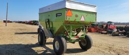 PARKER 2500 GRAVITY WAGON ON JOHN DEERE 1075 GEAR