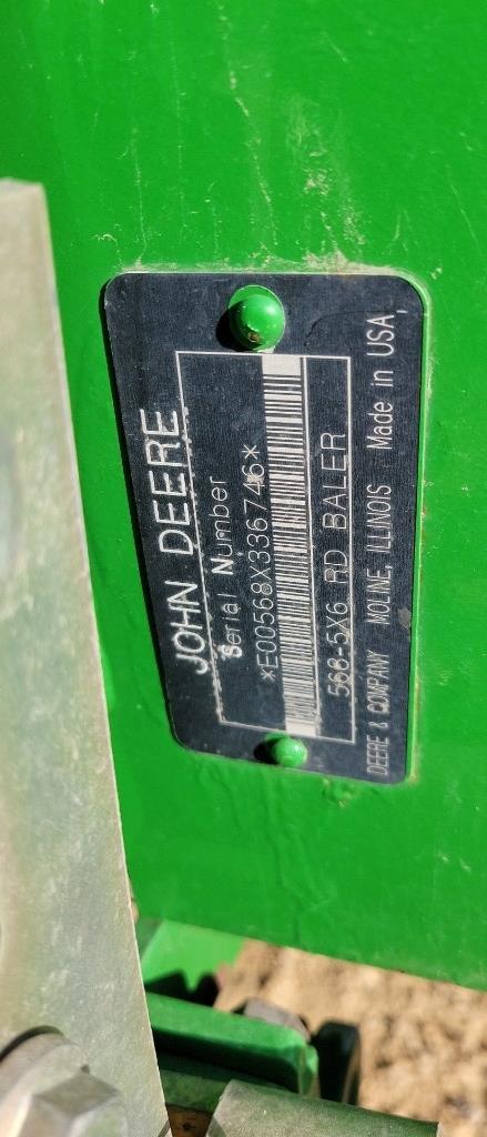 JOHN DEERE 568 ROUND BALER- NET WRAP, VERY CLEAN