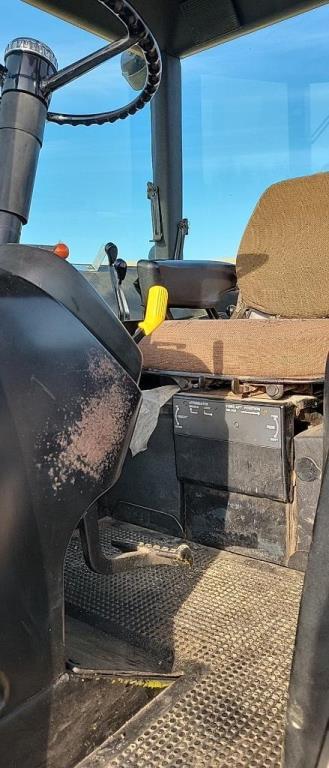 JOHN DEERE 4640 POWER SHIFT TRACTOR