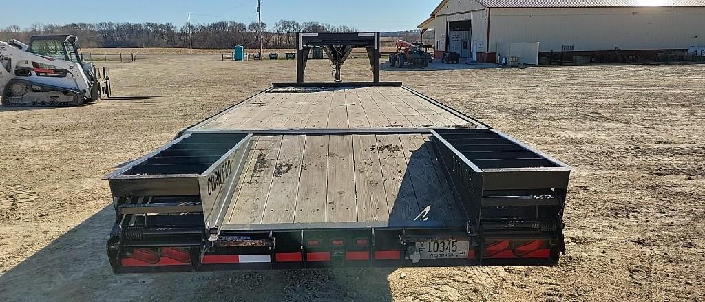 2013 CORN PRO 25' GOOSENECK TRAILER, TANDEM AXLE