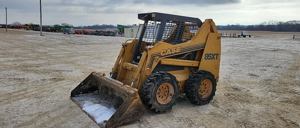 CASE 85XT SKID LOADER