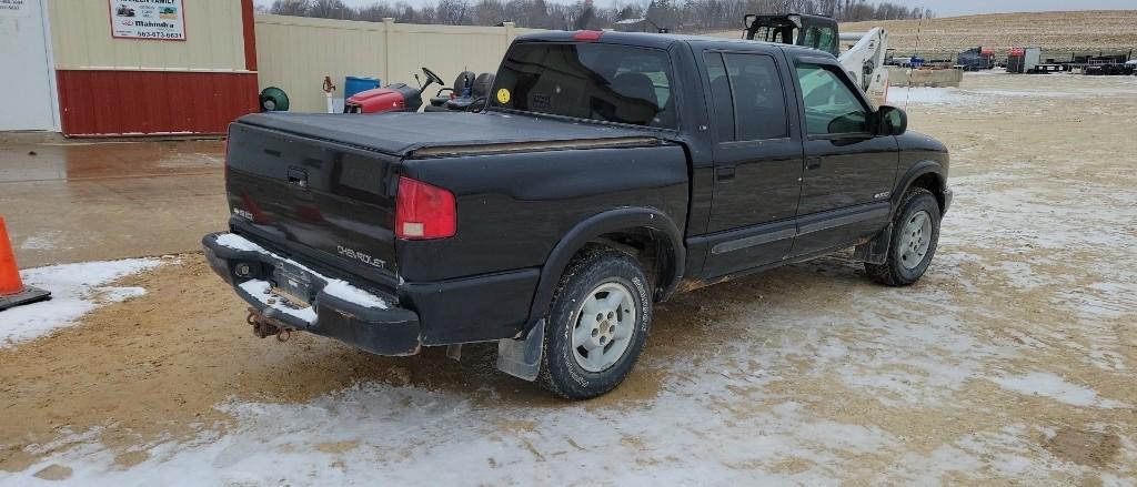 2003 CHEVROLET S10 4X4 CREW CAB TRUCK