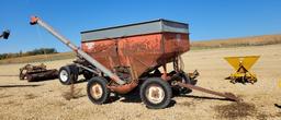 FICKLIN GRAVITY WAGON W/ HYD AUGER