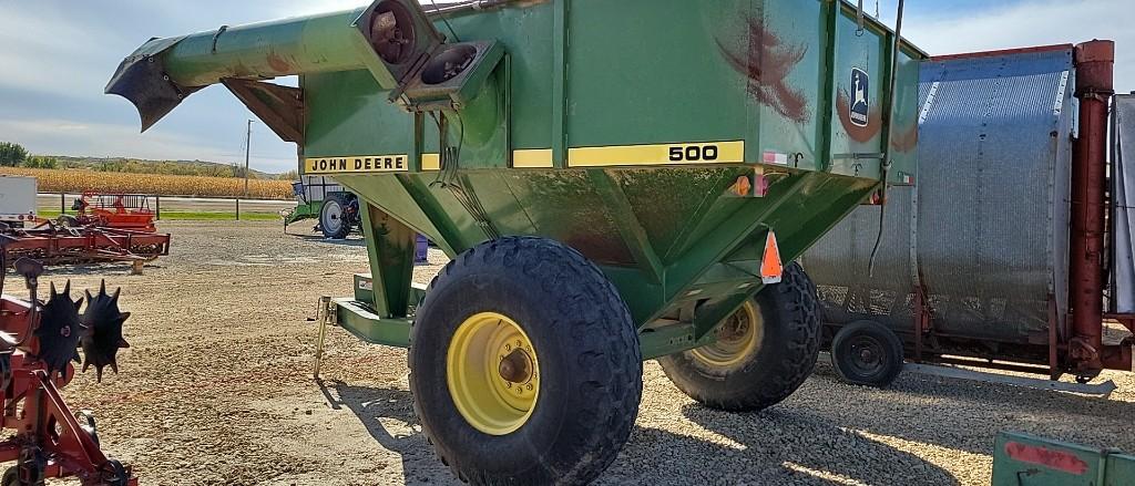 JOHN DEERE 500 GRAIN CART- SMALL 1000 RPM