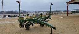 JOHN DEERE 700 4 ROW WIDE PLANTER