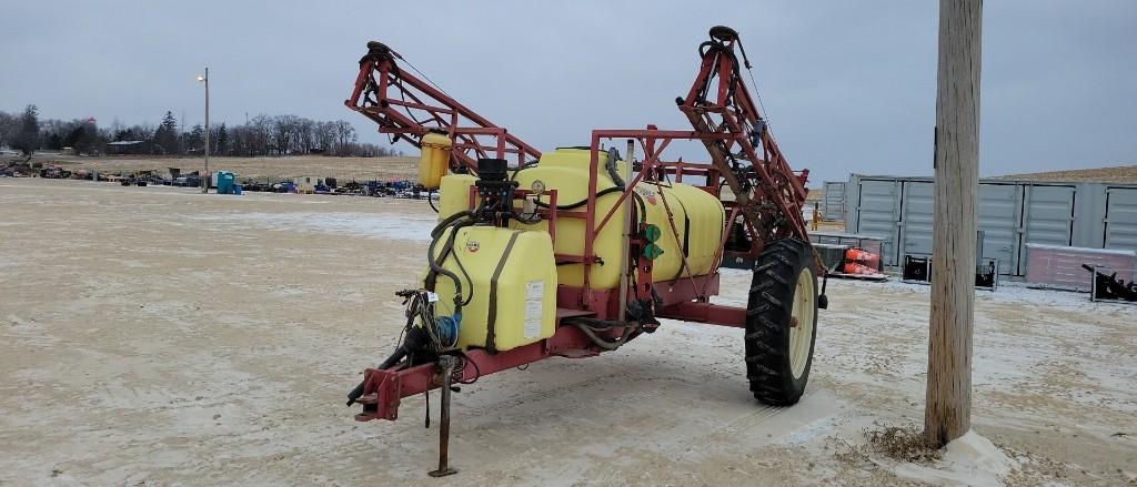 HARDI 1000 SPRAYER WITH 60' BOOMS