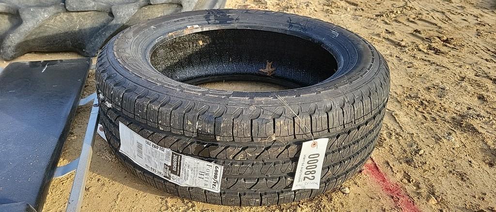 NEW GOODYEAR 265/50R20 TIRE