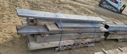 PALLET OF MIXED LUMBER