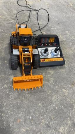 CATERPILLAR BATTERY REMOTE TOYS