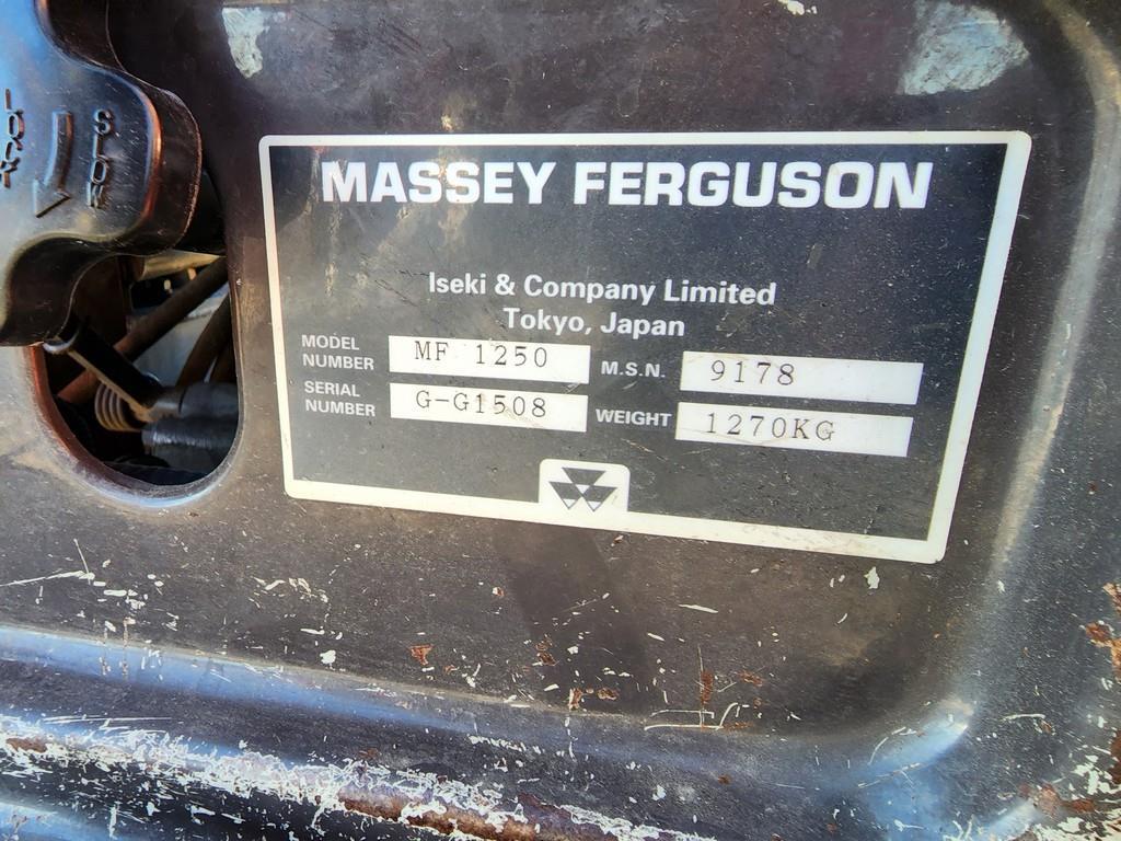 Massey Ferguson 1250 Tractor