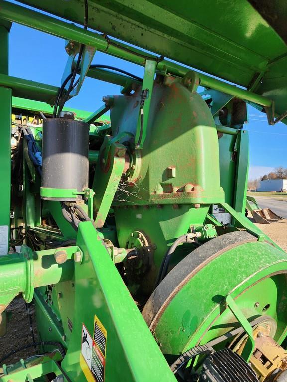 John Deere 100 Large Square Baler