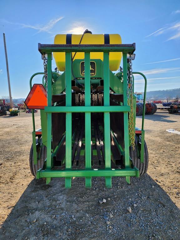 John Deere 100 Large Square Baler